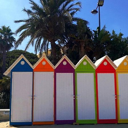 Studio Sur Plage Cavaliere Avec Terrasse, 1Er Etage, 2 Couchages - Fr-1-251-80 Le Lavandou Kültér fotó